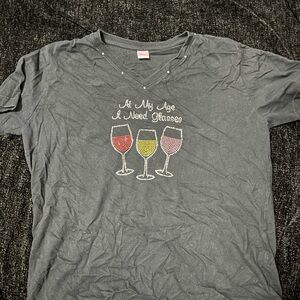 Gray Short Sleeve Tee with Wine Glass Design
